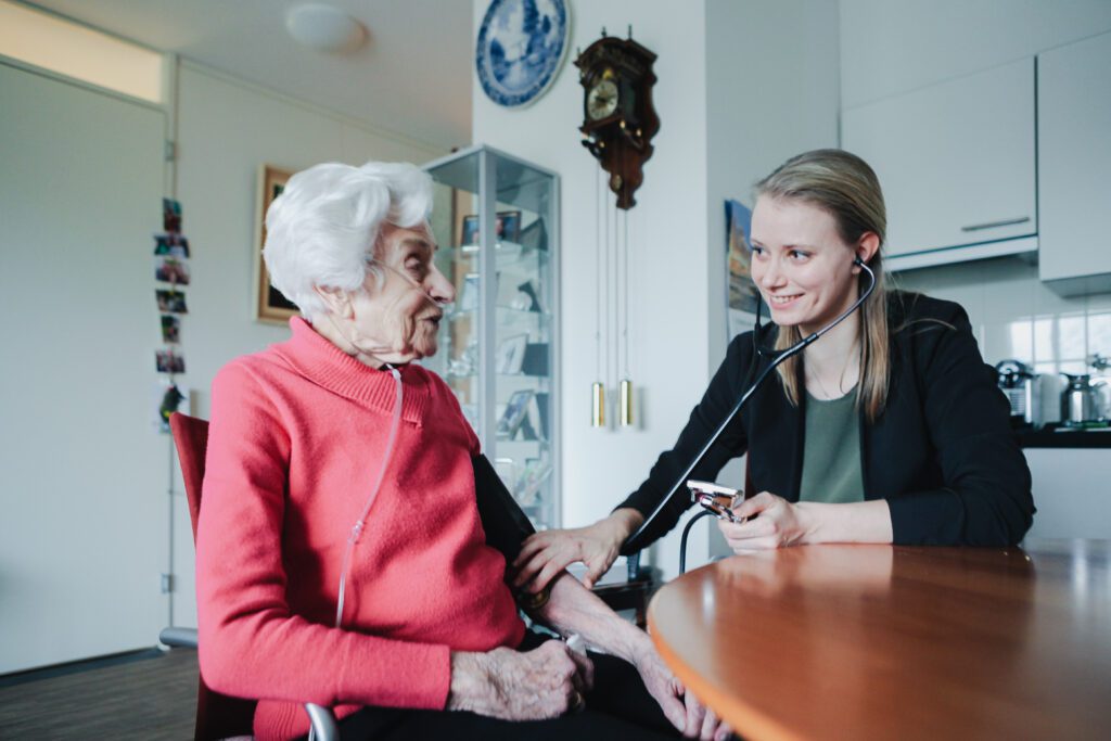 Maak kennis met Marieke Rutjens over ouderengeneeskunde